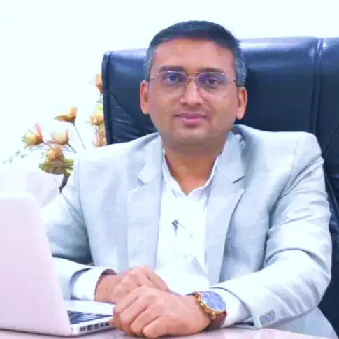 Manohar Nimbolkar, client testimonial reviewer from Mplussoft Technologies